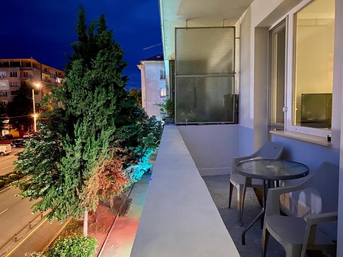 Stylish Top Centre Apartment For 4 Guests Stara Zagora Eksteriør billede