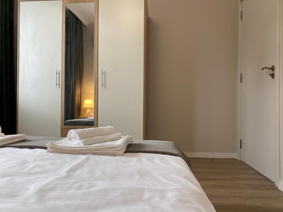 Stylish Top Centre Apartment For 4 Guests Stara Zagora Eksteriør billede